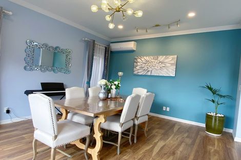 Photo of property in 11 Agnew Place, Albany, Auckland, 0632