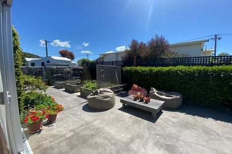 Photo of property in 3 Van Asch Street, Sumner, Christchurch, 8081