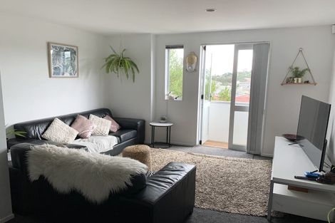 Photo of property in 58 Albionvale Road, Glen Eden, Auckland, 0602