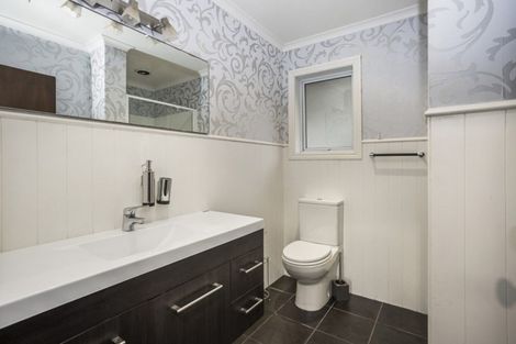 Photo of property in 37 Harvey Street, Grasmere, Invercargill, 9810