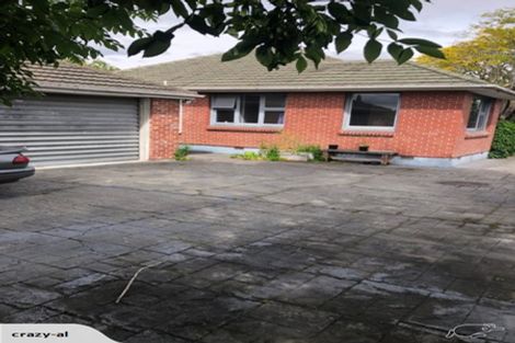 Photo of property in 11 Solway Avenue, Ilam, Christchurch, 8041
