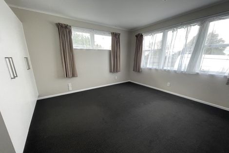 Photo of property in 496 Don Buck Road, Massey, Auckland, 0614
