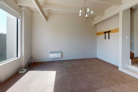 Photo of property in 1/52 Aikmans Road, Merivale, Christchurch, 8014