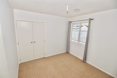 Photo of property in 79 Sabulite Road, Kelston, Auckland, 0602