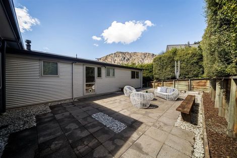 Photo of property in 47 Mcchesney Road, Arthurs Point, Queenstown, 9371
