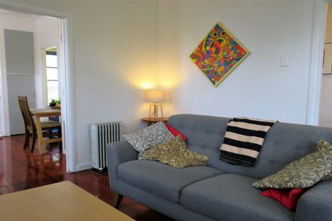 Photo of property in 16 Nahum Street, Paeroa, 3600