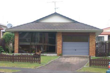 Photo of property in 47b Wood Street, Papakura, 2110