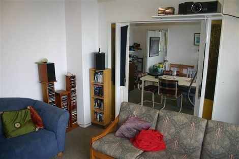 Photo of property in 1 Flint Way, Northland, Wellington, 6012