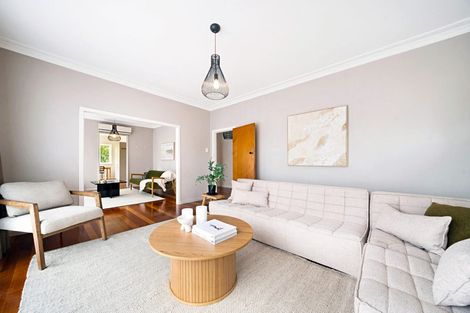 Photo of property in 4149 Great North Road, Glen Eden, Auckland, 0602