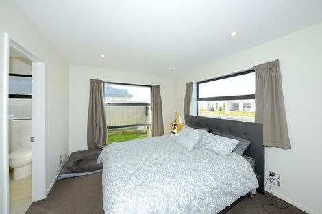 Photo of property in 139 Infinity Drive, Pegasus, 7612