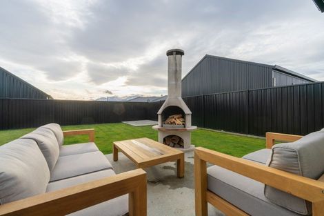 Photo of property in 5 Millar Place, Te Anau, 9679