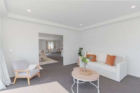 Photo of property in 37 Dunlops Crescent, Bottle Lake, Christchurch, 8083