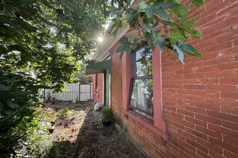 Photo of property in 25 Mccallum Street, Dannevirke, 4930