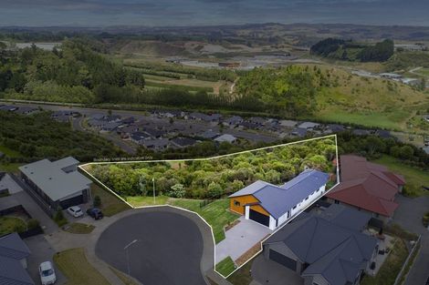Photo of property in 32 Blacklock Road, Pyes Pa, Tauranga, 3112