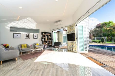 Photo of property in 56 Saint James Drive, Huntington, Hamilton, 3210