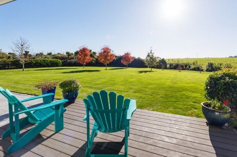 Photo of property in 20 Loveston Lane, Kelvin Grove, Palmerston North, 4470