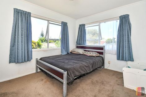 Photo of property in 13 Huber Street, Weymouth, Auckland, 2103