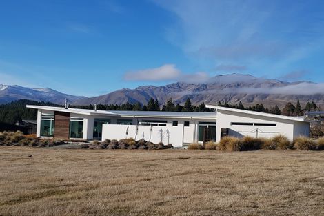 Photo of property in 12 Pollock Place, Lake Tekapo, 7999