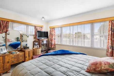 Photo of property in 2 Margaret Street, Levin, 5510