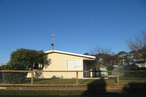 Photo of property in 31 Columbus Crescent, Flaxmere, Hastings, 4120