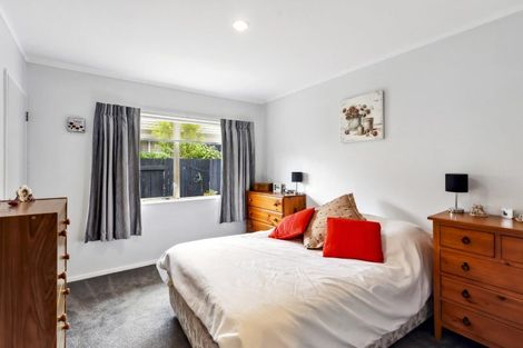 Photo of property in 16b Dennis Taylor Court, Paraparaumu, 5032