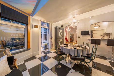 Photo of property in 24 Hobson Street, Thorndon, Wellington, 6011