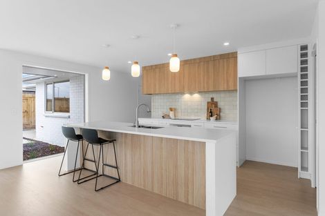 Photo of property in 70 Hugo Shaw Drive, Cambridge, 3434