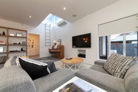 Photo of property in 4/87 Nikau Street, New Lynn, Auckland, 0600