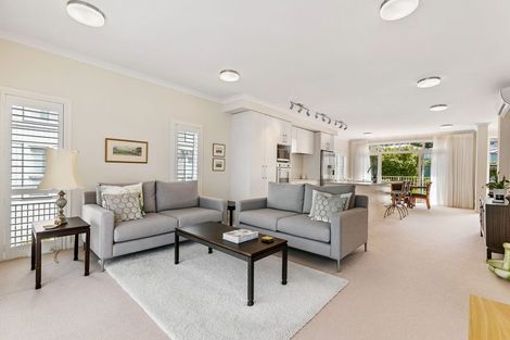 Photo of property in 134 Landmark Terrace, Orewa, 0931