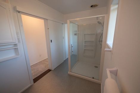 Photo of property in 5 Seaview Road, Cable Bay, 0420