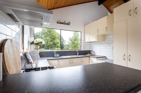 Photo of property in 121 Poplar Grove, Whalers Gate, New Plymouth, 4310