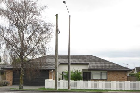 Photo of property in 3/28 Te Aute Road, Havelock North, 4130