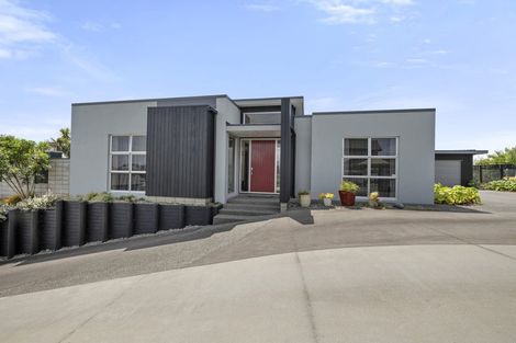 Photo of property in 12 Sampson Avenue, Waiwhakaiho, New Plymouth, 4312