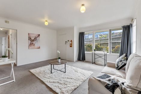 Photo of property in 1/1257 Dominion Extension, Mount Roskill, Auckland, 1041