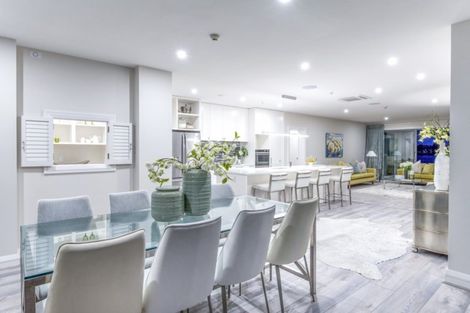 Photo of property in 3/89 Fisher Parade, Sunnyhills, Auckland, 2010