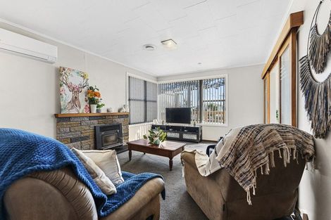 Photo of property in 21 Battiscombe Terrace, Waitara, 4320