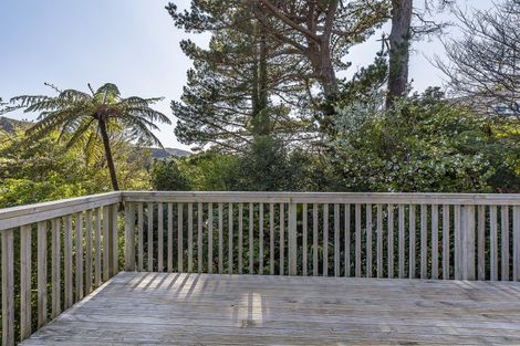 Photo of property in 36 Homewood Avenue, Karori, Wellington, 6012