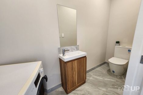 Photo of property in 3/10 Newington Road, Henderson, Auckland, 0612