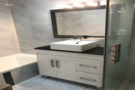 Photo of property in 100 Westerham Drive, Dannemora, Auckland, 2016