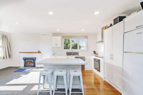 Photo of property in 56 North Terrace, Darfield, 7510