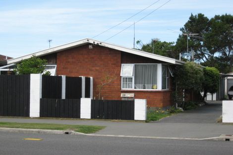 Photo of property in 115 Estuary Road, South New Brighton, Christchurch, 8062