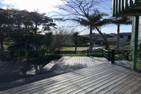 Photo of property in 11 Thelma Crescent, Torbay, Auckland, 0630