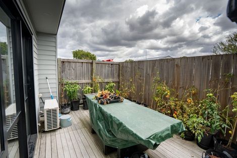 Photo of property in 2/67 Fifth Avenue, Enderley, Hamilton, 3214