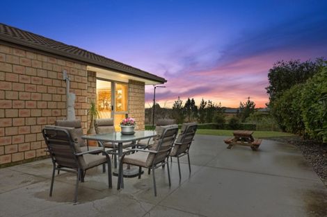 Photo of property in 48 Woodleigh Place, Ohauiti, Tauranga, 3112