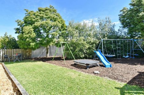 Photo of property in 27 Parkhouse Drive, Rangiora, 7400