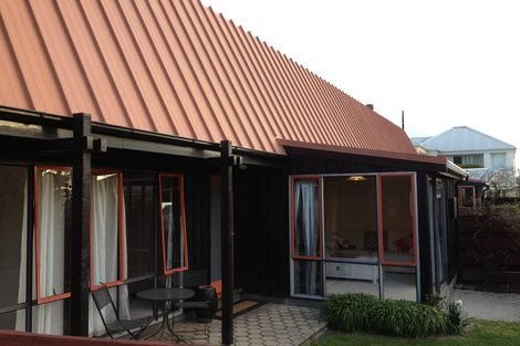 Photo of property in 4/214 Springfield Road, St Albans, Christchurch, 8014