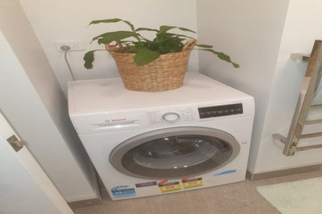 Photo of property in 11/2 Hindmarsh Street, Johnsonville, Wellington, 6037