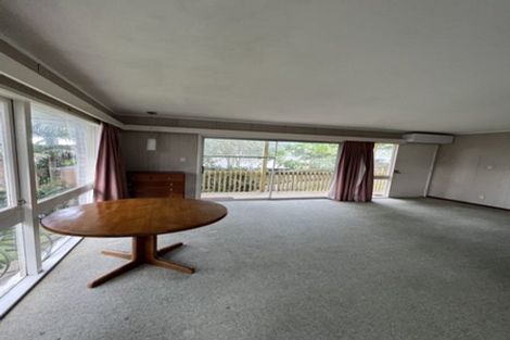 Photo of property in 3/22 Penning Road, Castor Bay, Auckland, 0620