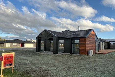 Photo of property in 2 Dynes Road, Rolleston, 7615