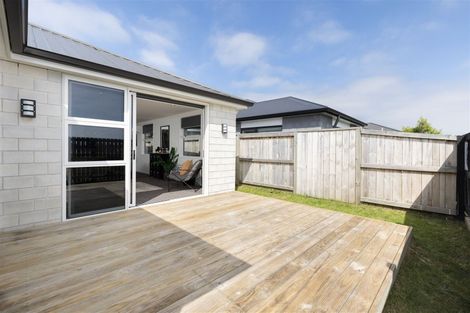 Photo of property in 30 Marion Crescent, Papamoa Beach, Papamoa, 3118